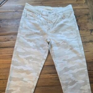 Levis 720 High Rise Super Skinny Crop Camo Jeans Neutral Tan Cream 24